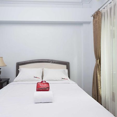 فندق Reddoorz @ Tanah Baru ديبوك المظهر الخارجي الصورة